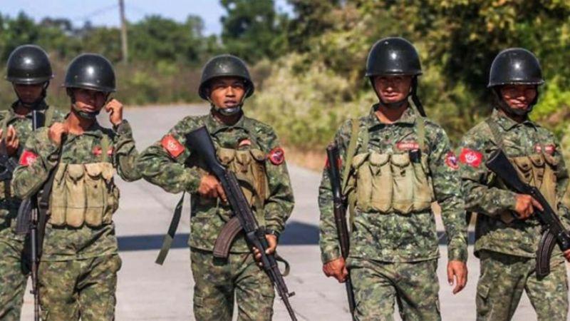 Experts Urge Diplomatic Engagement with Arakan Army Amid Rising Influence in Rakhine State